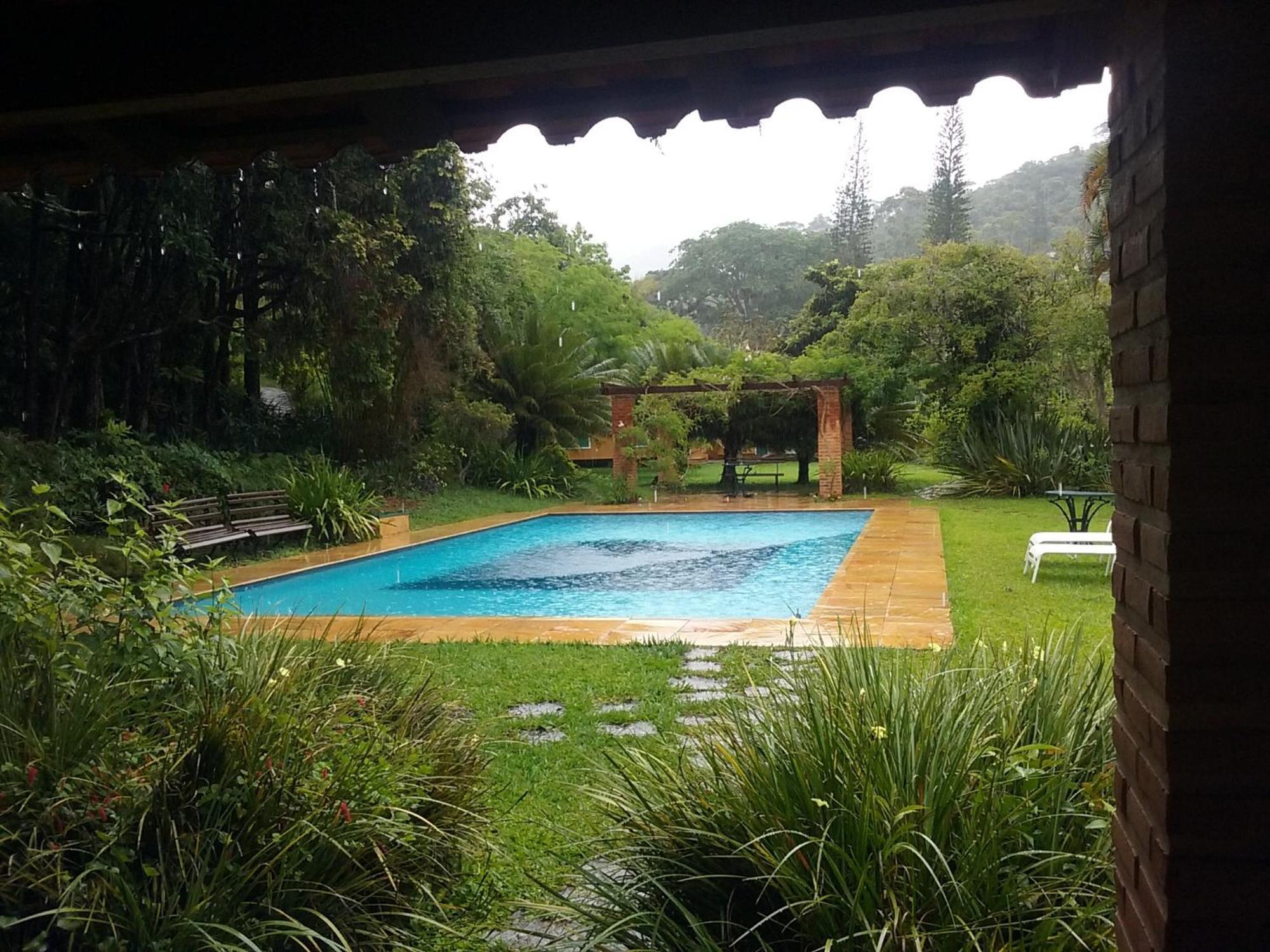 Estrada Do Carangola 2148 Amoedo Hotel Petropolis  Luaran gambar